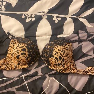 Victoria secret bombshell